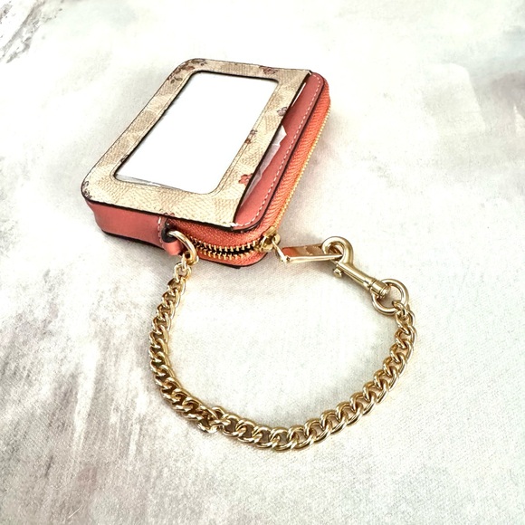 Coach Zip Card Case In Signature Canvas With Floral Print Wallet - Picture 16 of 16